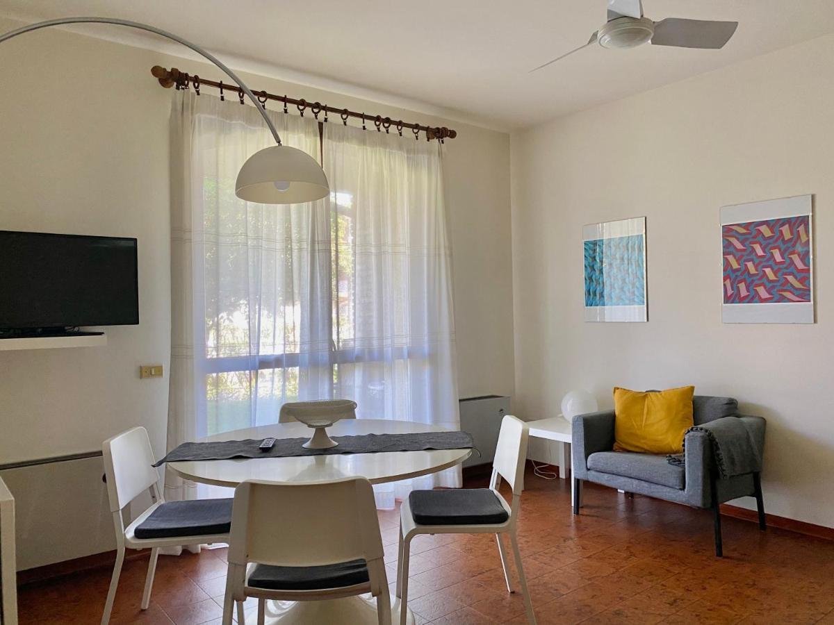 Jolly Apartments 시르미오네 외부 사진