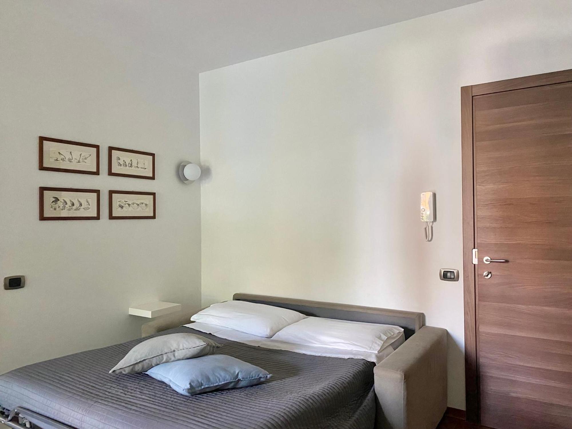 Jolly Apartments 시르미오네 외부 사진